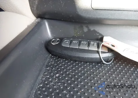 2018 Nissan Rogue Sv z USA, uszkodzony, nr VIN 5N1AT2MV3JC835387